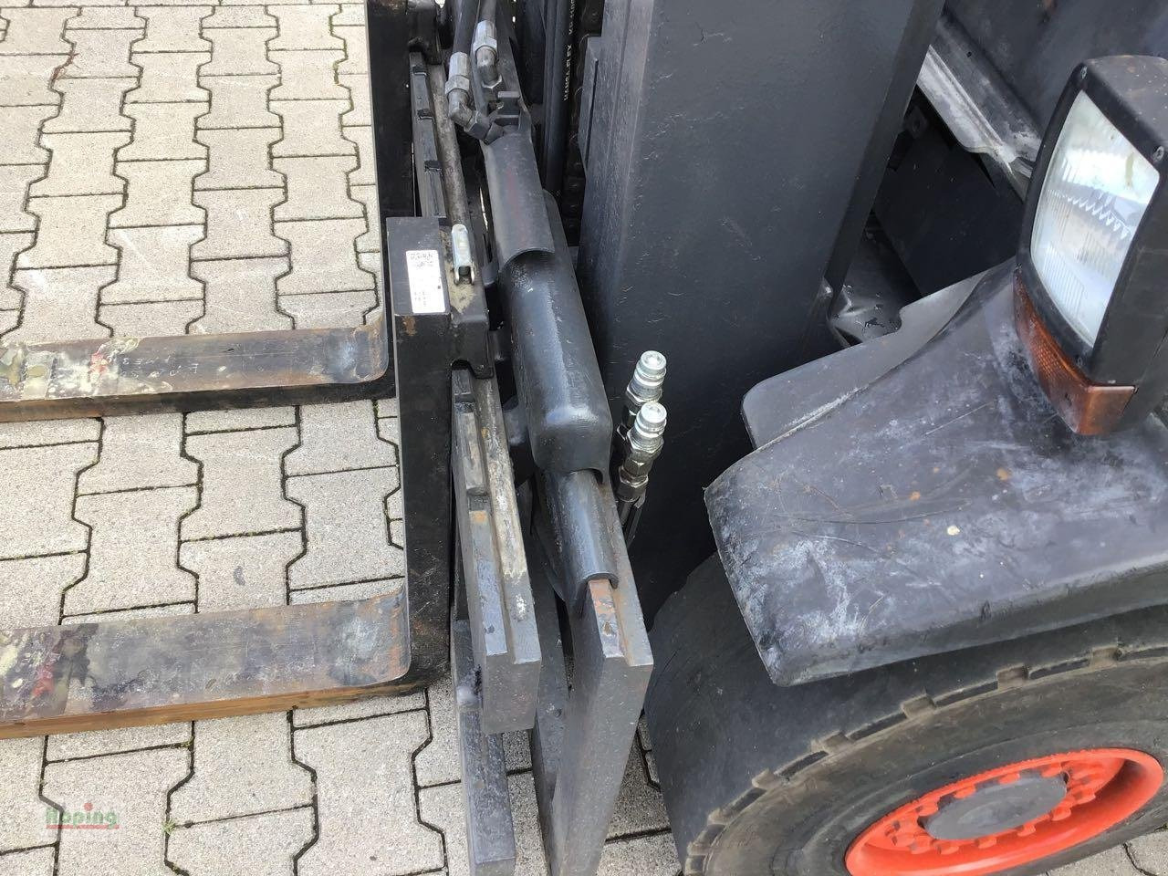 Dīzeļiekrāvējs Linde H35D-01: foto 6 Dīzeļiekrāvējs Linde H35D-01: foto 6