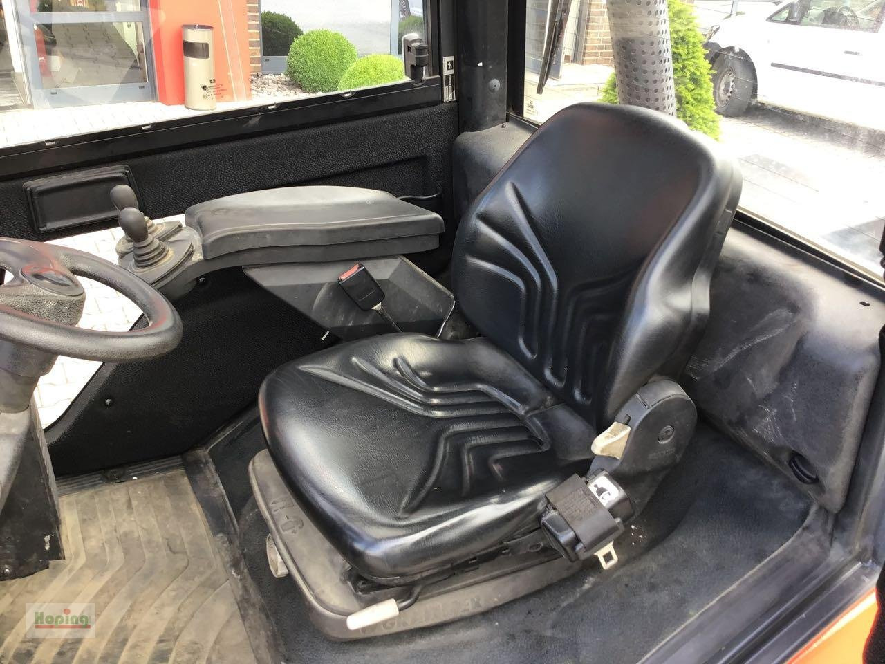 Dīzeļiekrāvējs Linde H35D-01: foto 8 Dīzeļiekrāvējs Linde H35D-01: foto 8