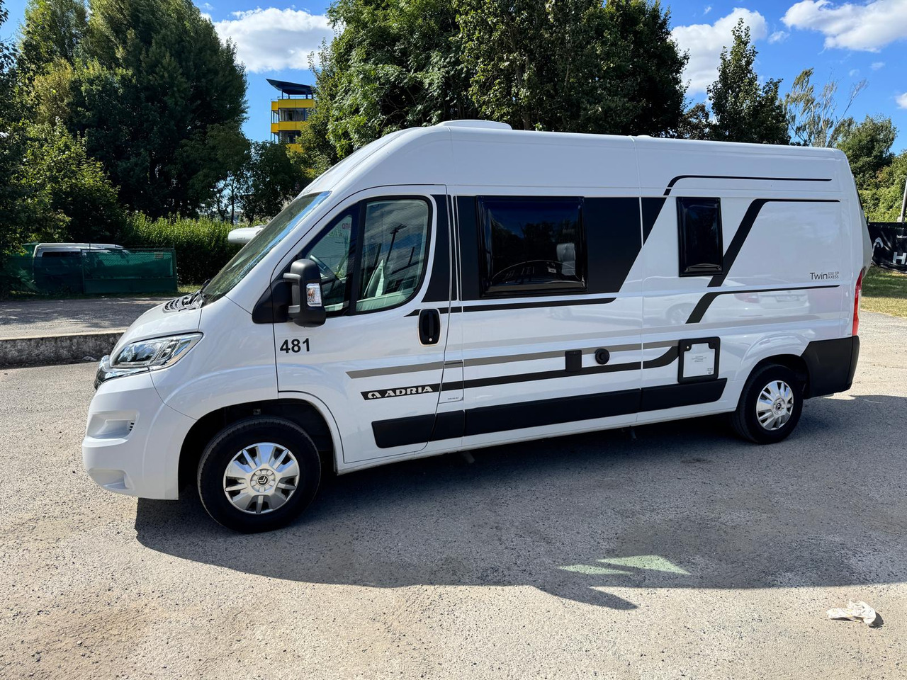 ADRIA Twin 600 SP - Auto kemperis: foto 3 ADRIA Twin 600 SP - Auto kemperis: foto 3