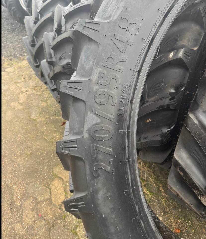 / 270/95R48 *GRI* - Riepa: foto 3 / 270/95R48 *GRI* - Riepa: foto 3