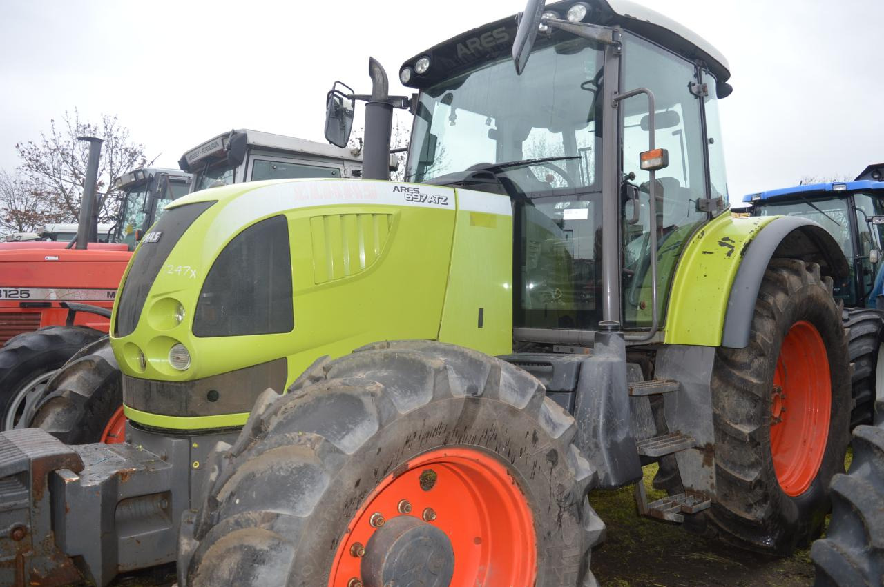 CLAAS Ares 697 ATZ - Traktors: foto 2 CLAAS Ares 697 ATZ - Traktors: foto 2