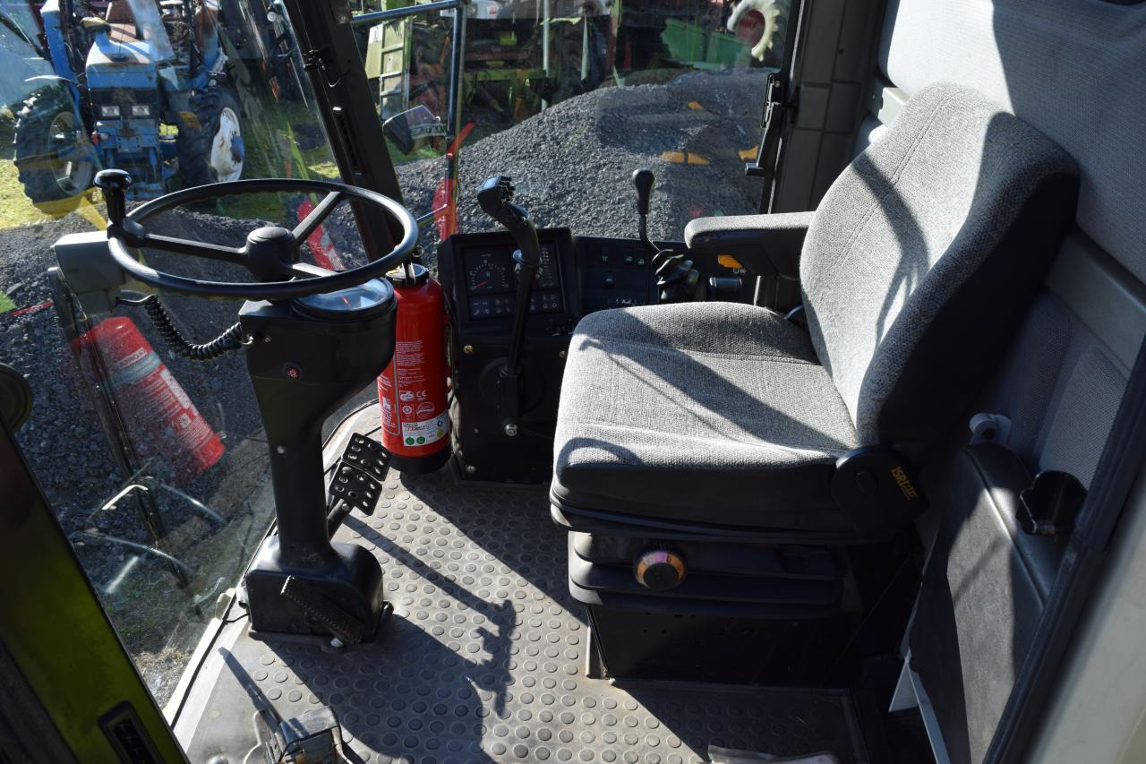 Labības kombains CLAAS Dominator 203 Mega: foto 8