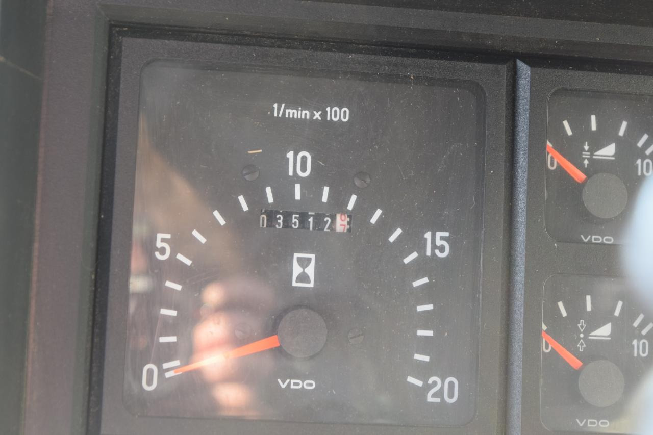 Labības kombains CLAAS Dominator 203 Mega: foto 11