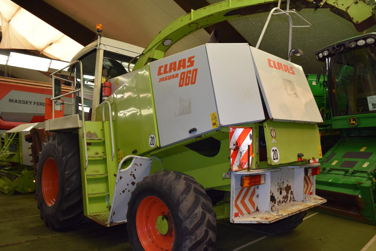 CLAAS Jaguar 860 - Lopbarības kombains: foto 4 CLAAS Jaguar 860 - Lopbarības kombains: foto 4