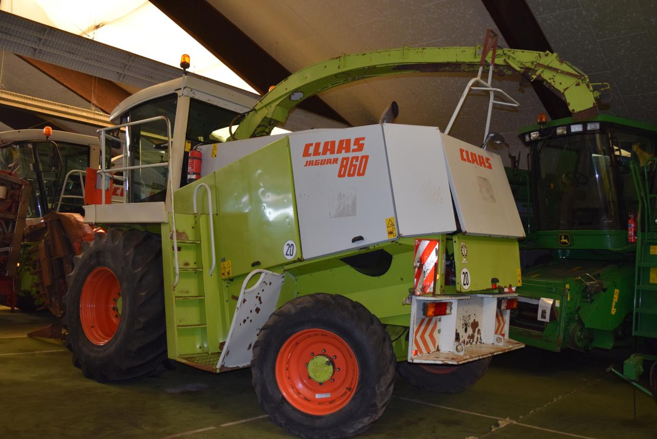CLAAS Jaguar 860 - Lopbarības kombains: foto 5 CLAAS Jaguar 860 - Lopbarības kombains: foto 5