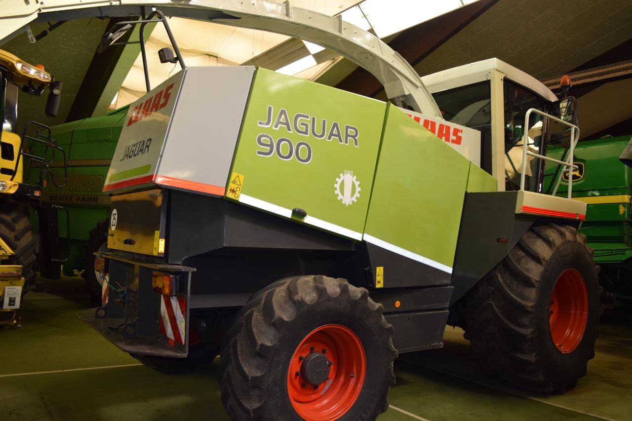 CLAAS Jaguar 900 - Lopbarības kombains: foto 4 CLAAS Jaguar 900 - Lopbarības kombains: foto 4