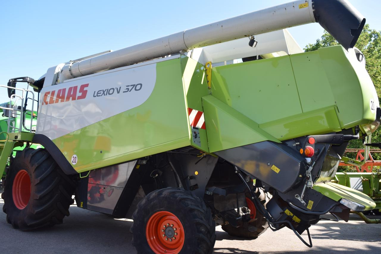 CLAAS Lexion 570 *4x4* - Labības kombains: foto 4 CLAAS Lexion 570 *4x4* - Labības kombains: foto 4