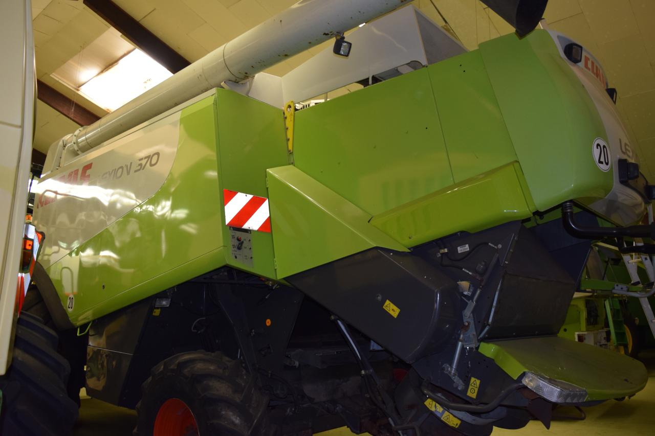 CLAAS Lexion 570 - Labības kombains: foto 4 CLAAS Lexion 570 - Labības kombains: foto 4