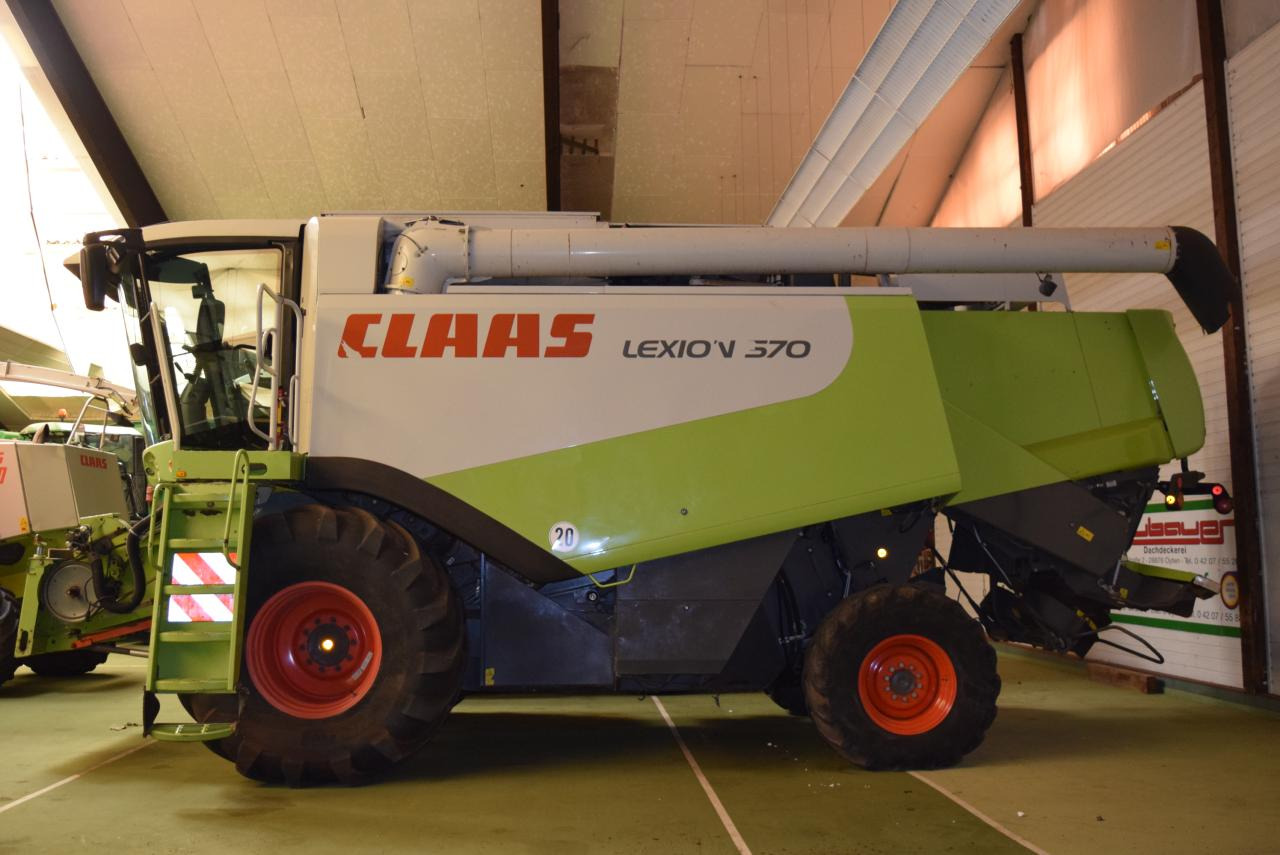 CLAAS Lexion 570 - Labības kombains: foto 2 CLAAS Lexion 570 - Labības kombains: foto 2