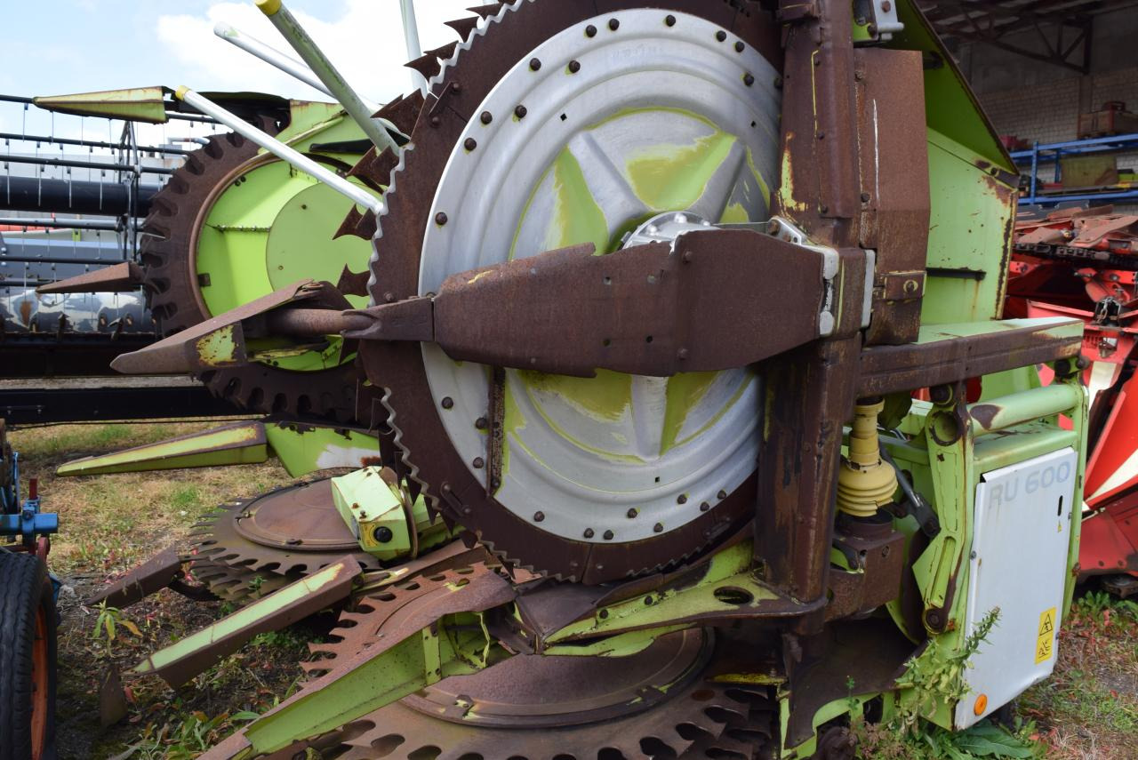 CLAAS RU 600 - Kukurūzas heders: foto 1 CLAAS RU 600 - Kukurūzas heders: foto 1