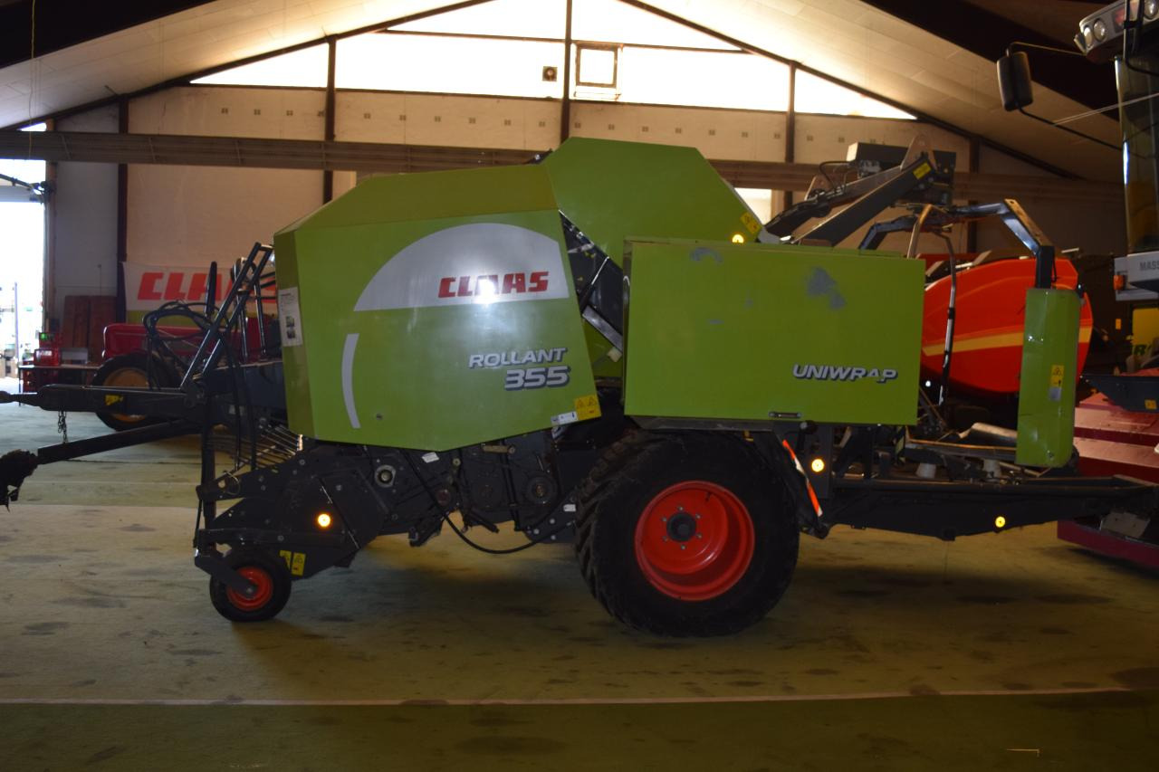 CLAAS Rollant 355 RC Uniwrap - Rituļu prese: foto 4 CLAAS Rollant 355 RC Uniwrap - Rituļu prese: foto 4