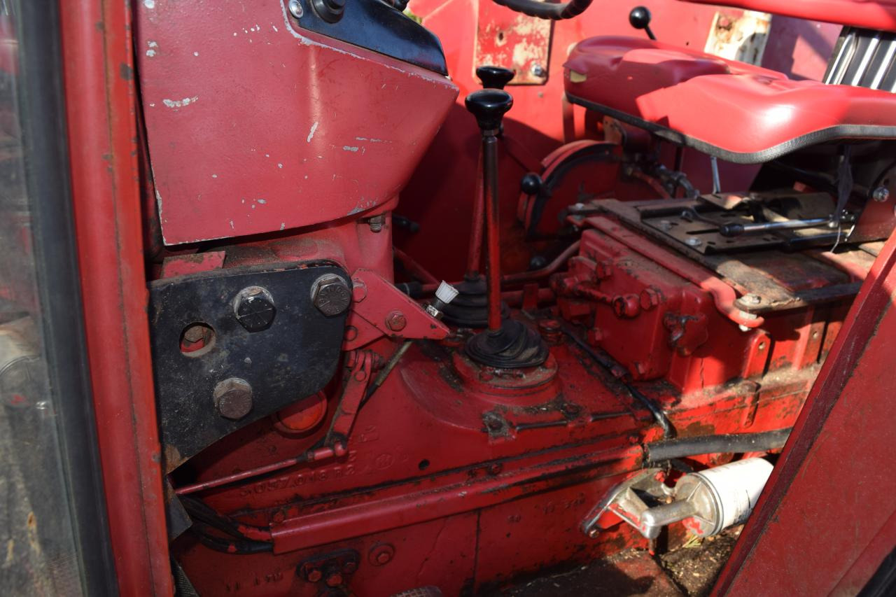 Traktors Case-IH 624: foto 10