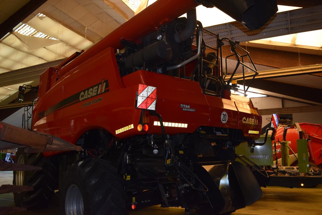 Case-IH 7240 Axial Flow - Labības kombains: foto 4 Case-IH 7240 Axial Flow - Labības kombains: foto 4