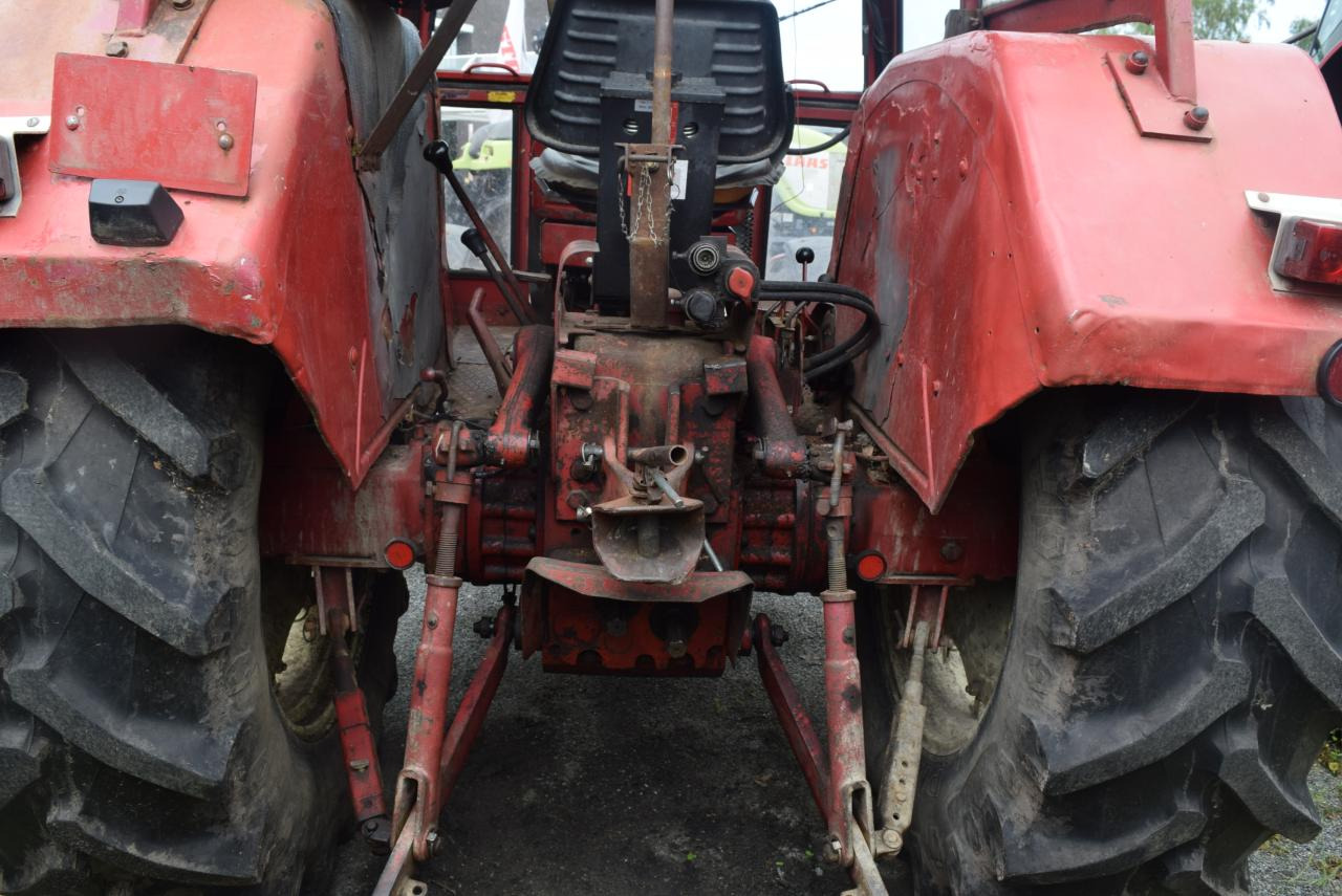Case-IH 844 A/S - Traktors: foto 4 Case-IH 844 A/S - Traktors: foto 4