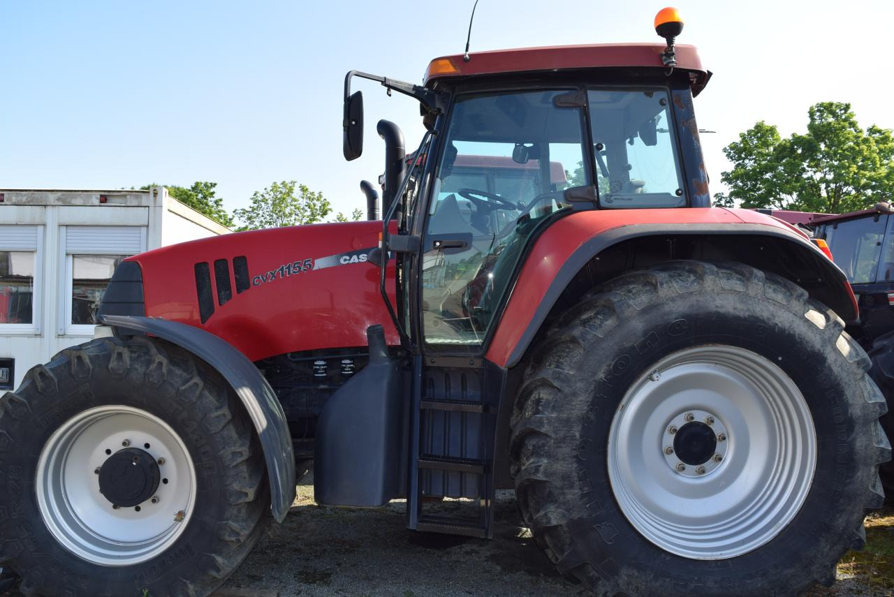 Case-IH CVX 1155 - Traktors: foto 4 Case-IH CVX 1155 - Traktors: foto 4