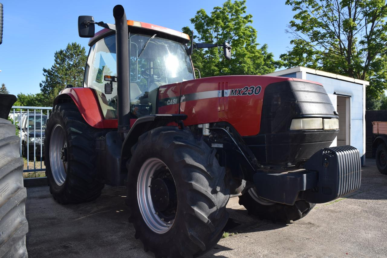 Case-IH MX 230 Magnum - Traktors: foto 1 Case-IH MX 230 Magnum - Traktors: foto 1