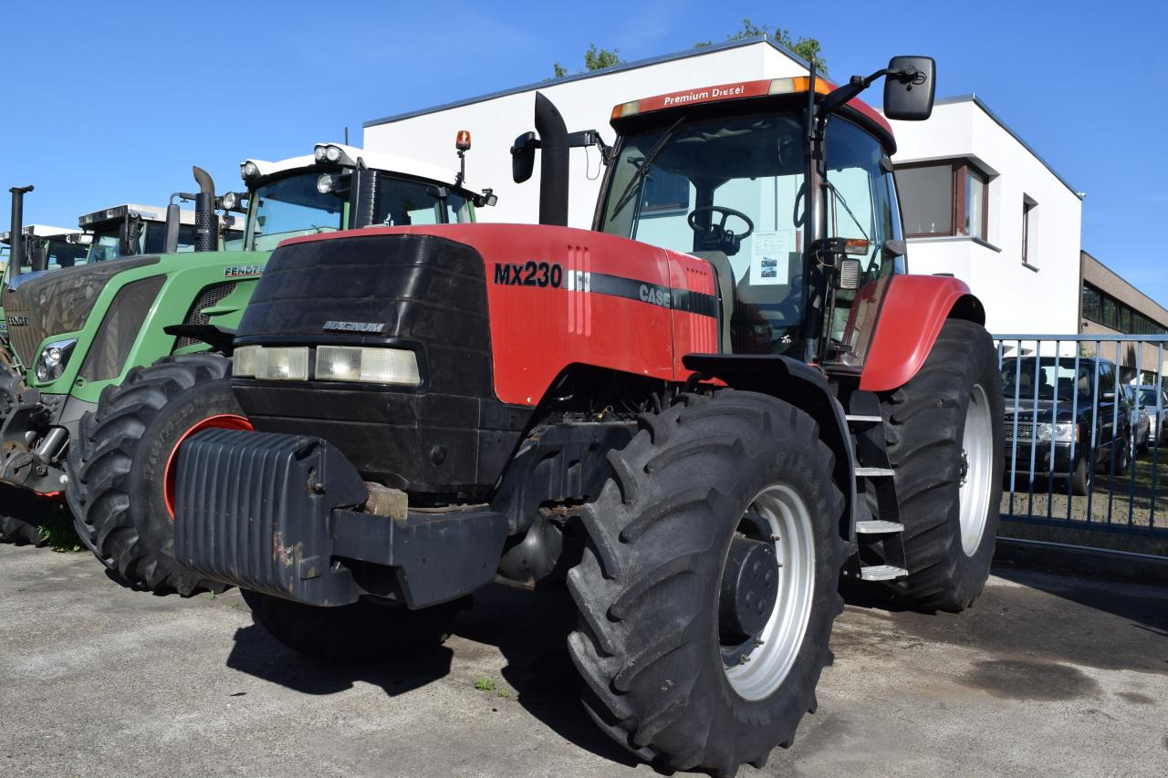 Case-IH MX 230 Magnum - Traktors: foto 2 Case-IH MX 230 Magnum - Traktors: foto 2