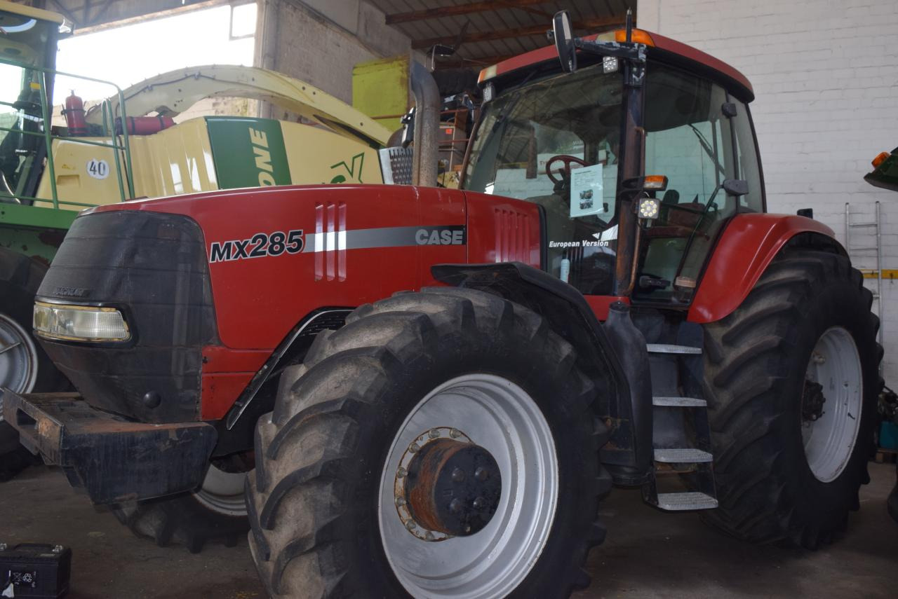 Case-IH MX 285 Magnum - Traktors: foto 2 Case-IH MX 285 Magnum - Traktors: foto 2