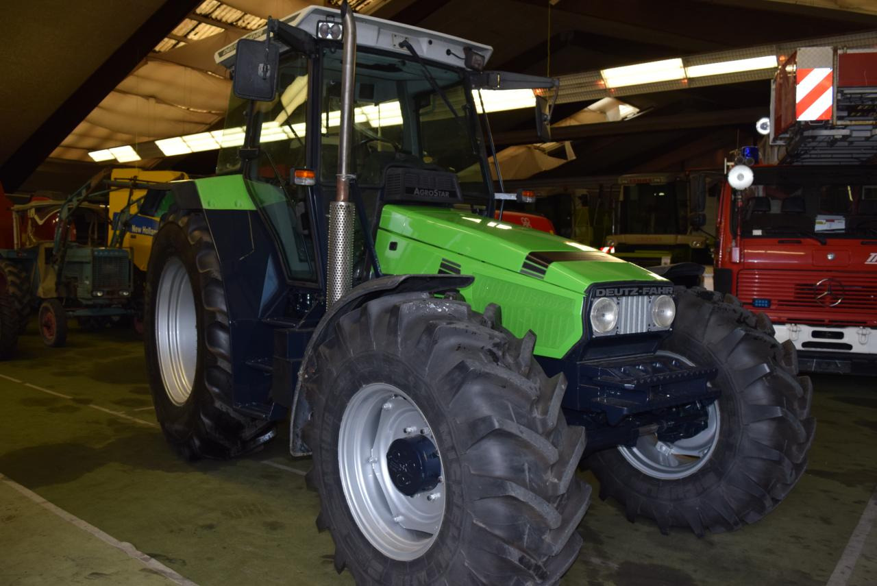 Deutz-Fahr Agrostar 6.08 - Traktors: foto 2 Deutz-Fahr Agrostar 6.08 - Traktors: foto 2