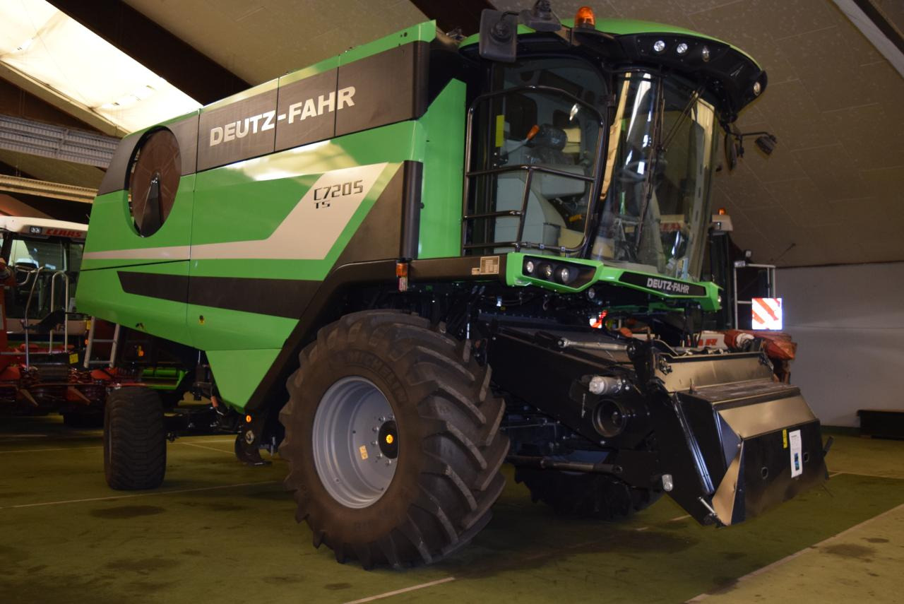 Deutz-Fahr C 7205 TS - Labības kombains: foto 2 Deutz-Fahr C 7205 TS - Labības kombains: foto 2