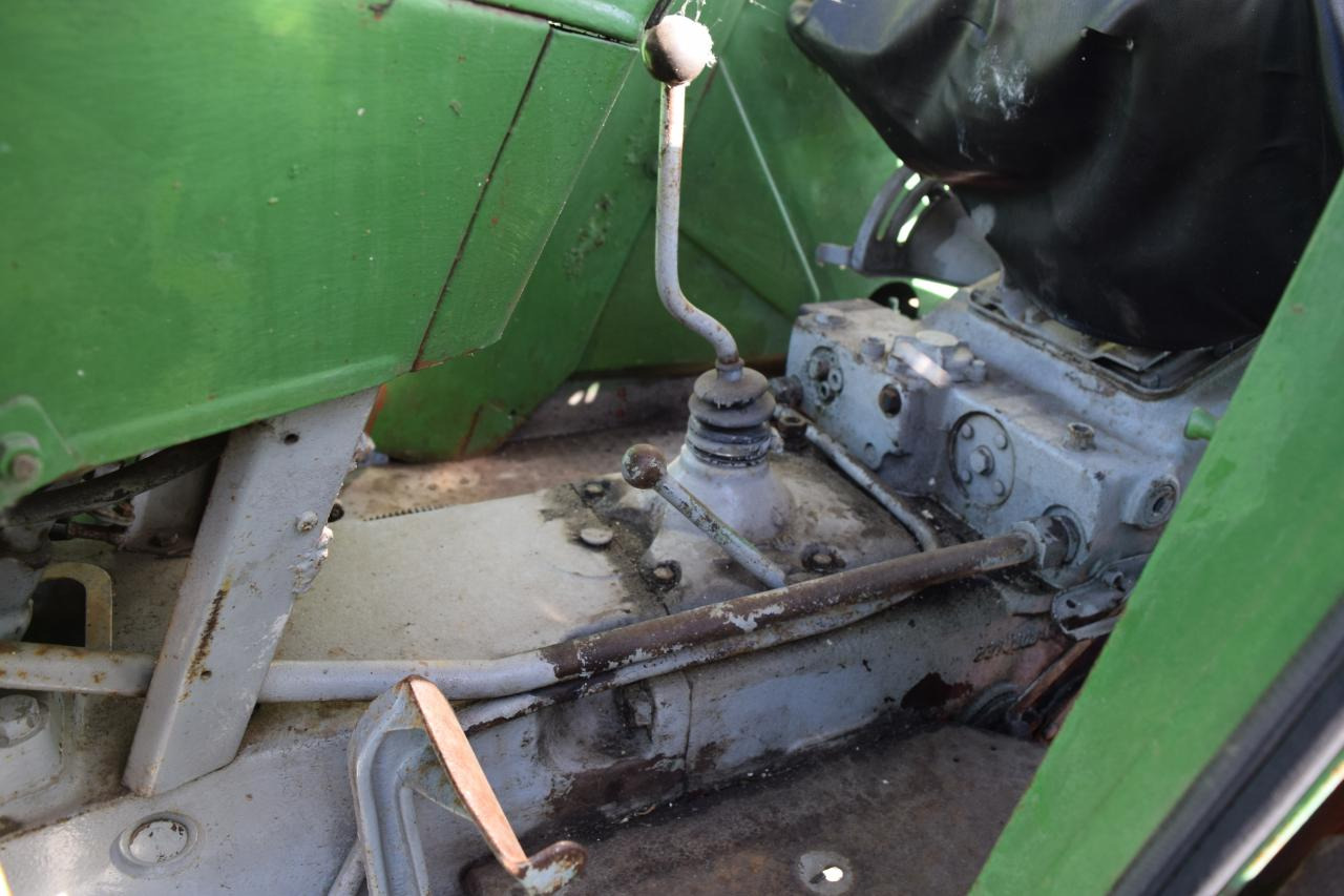 Traktors Deutz-Fahr D4006: foto 6