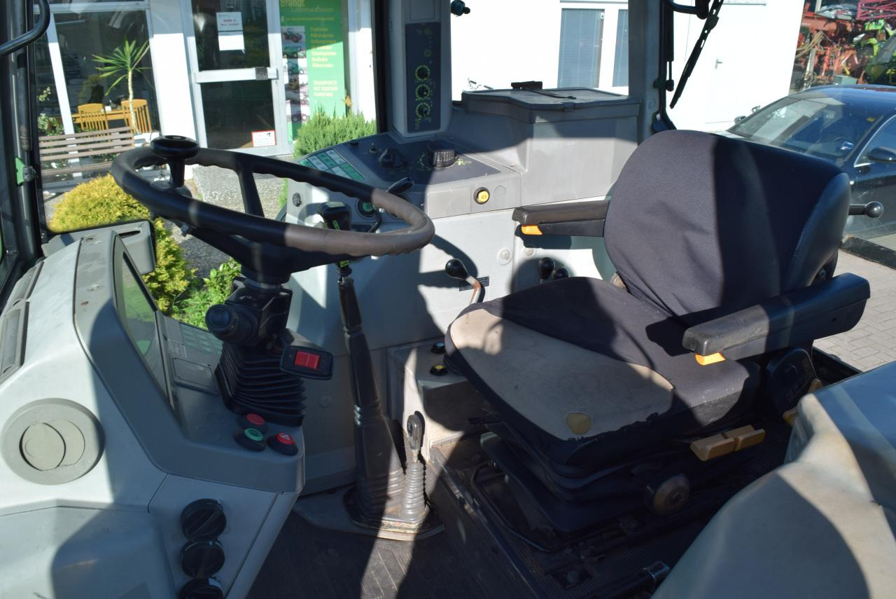 Traktors Fendt Favorit 512: foto 8