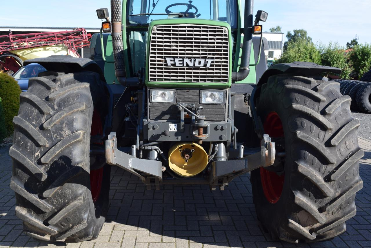 Traktors Fendt Favorit 512: foto 7