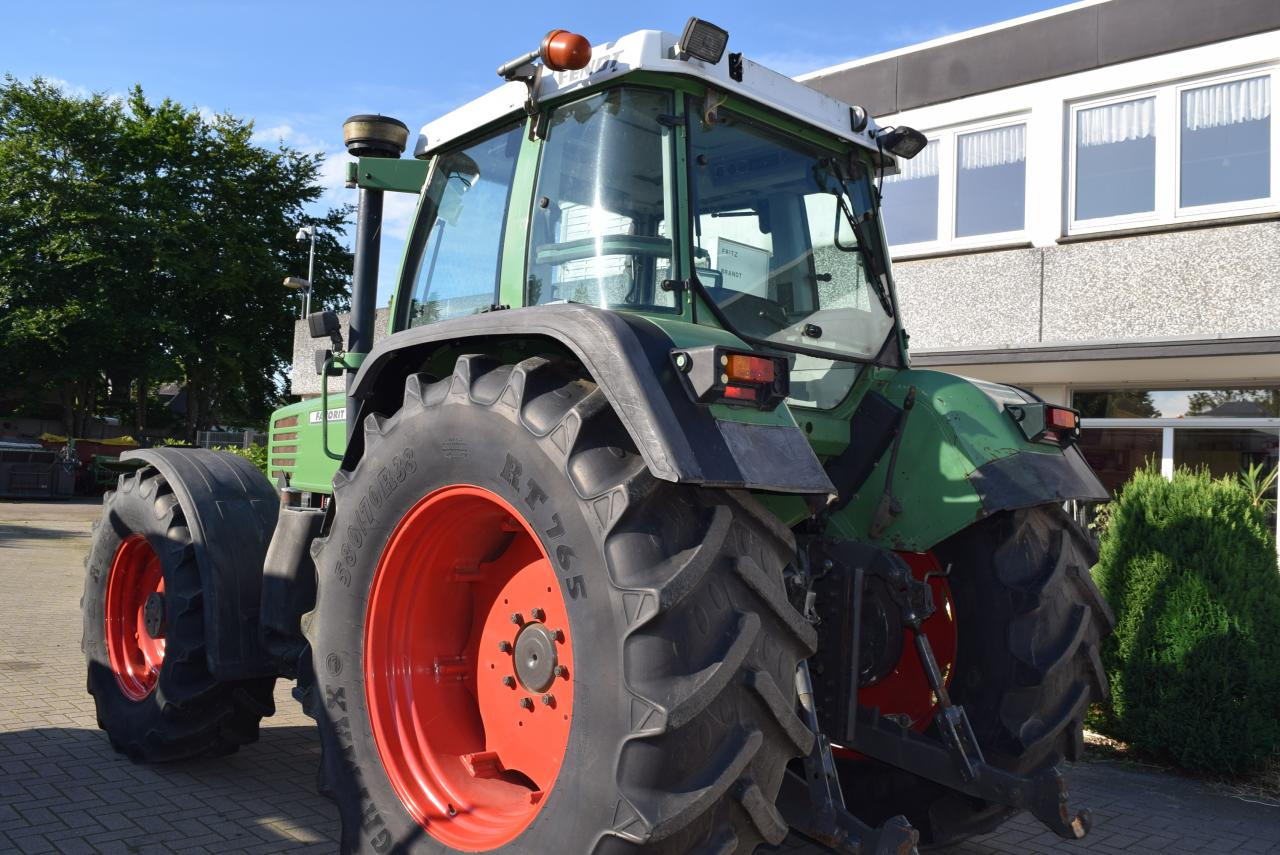 Fendt Favorit 512 - Traktors: foto 5 Fendt Favorit 512 - Traktors: foto 5