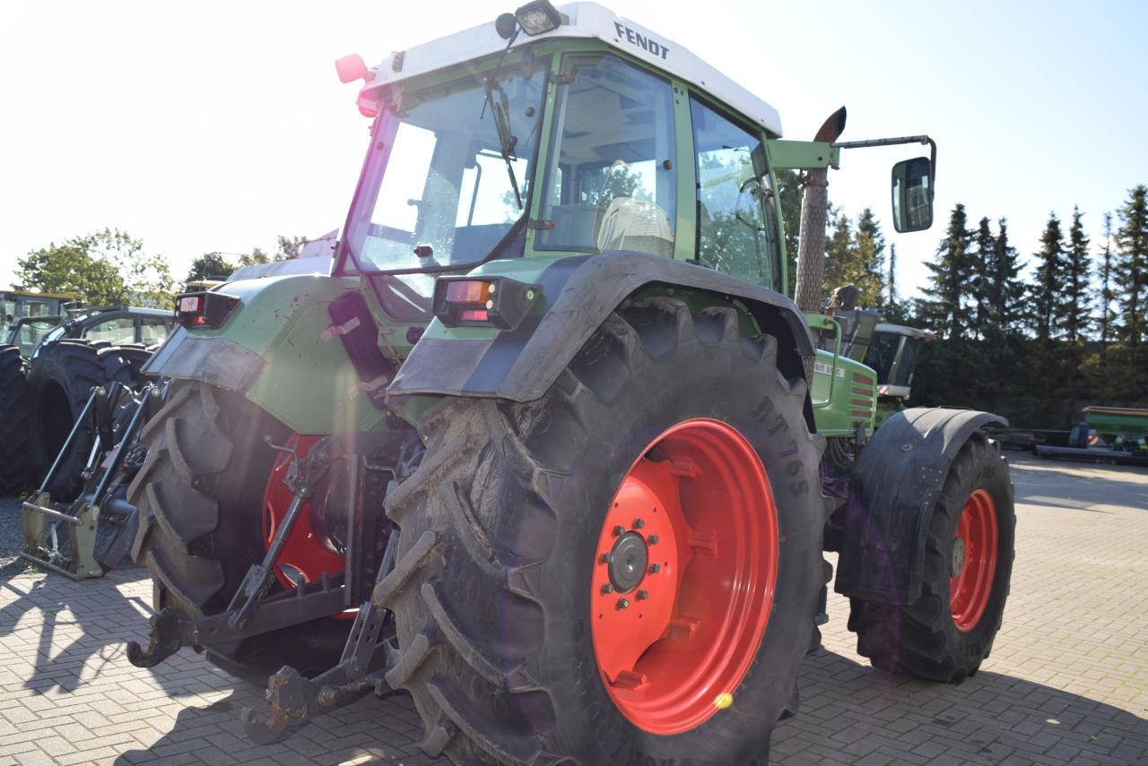 Fendt Favorit 512 - Traktors: foto 4 Fendt Favorit 512 - Traktors: foto 4
