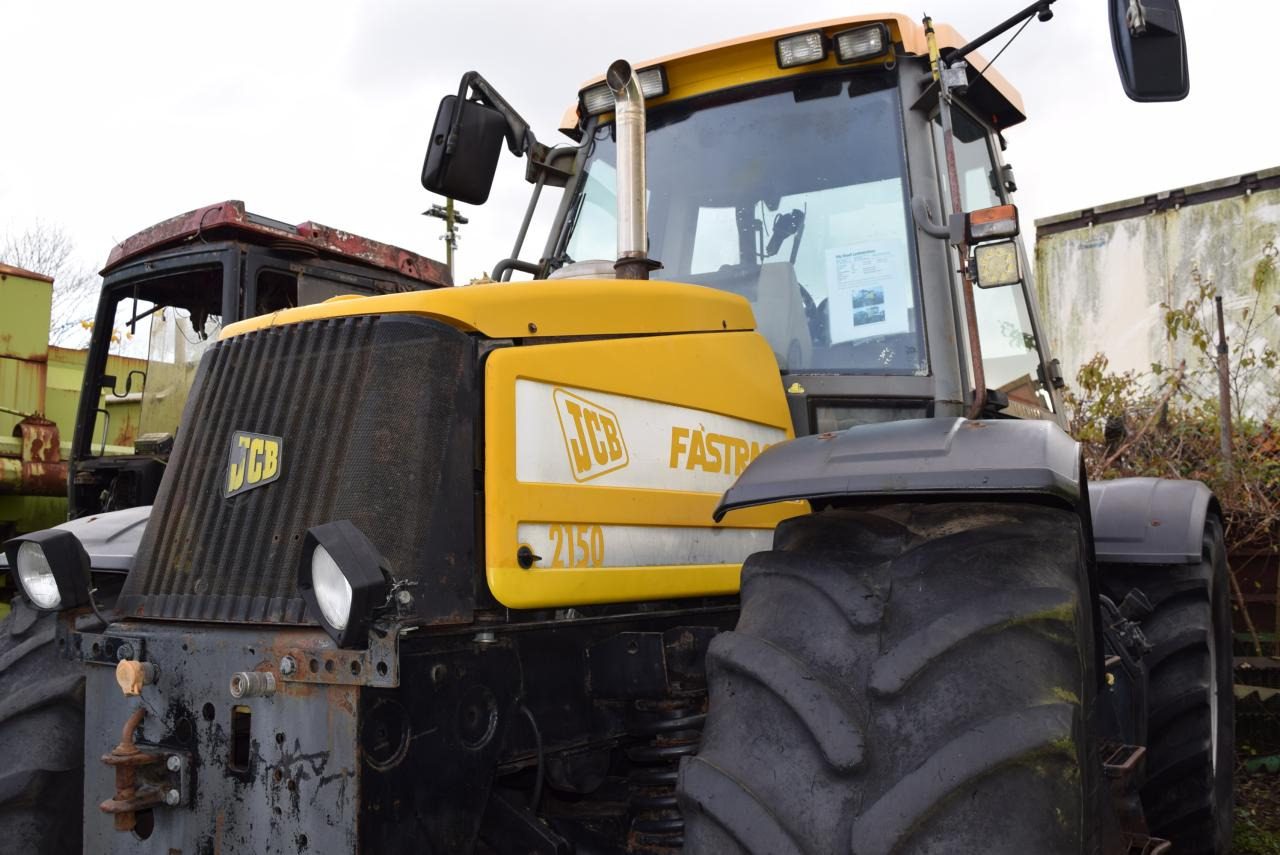 JCB Fastrac 2150 - Traktors: foto 2 JCB Fastrac 2150 - Traktors: foto 2