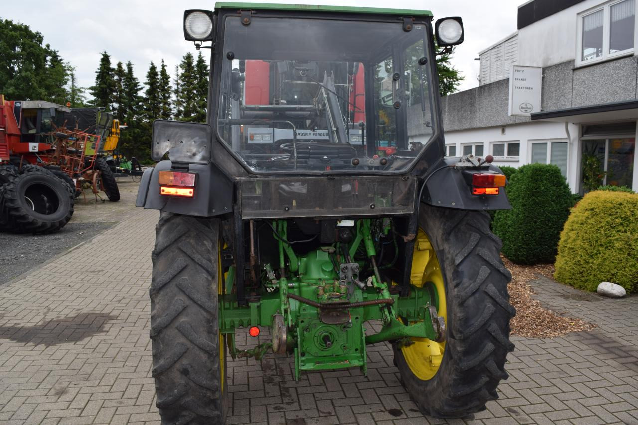 John Deere 1950 - Traktors: foto 4 John Deere 1950 - Traktors: foto 4