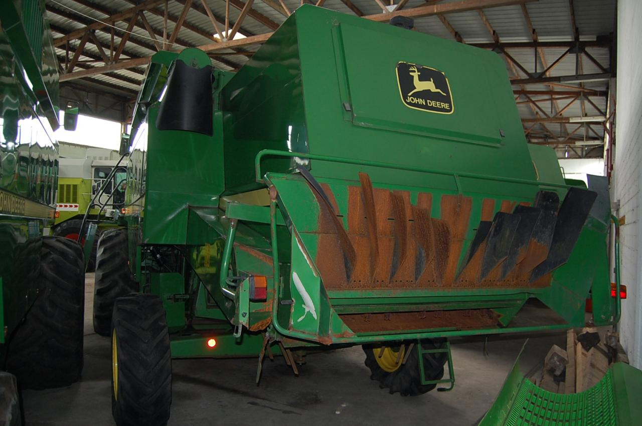 John Deere 2066 - Labības kombains: foto 4 John Deere 2066 - Labības kombains: foto 4