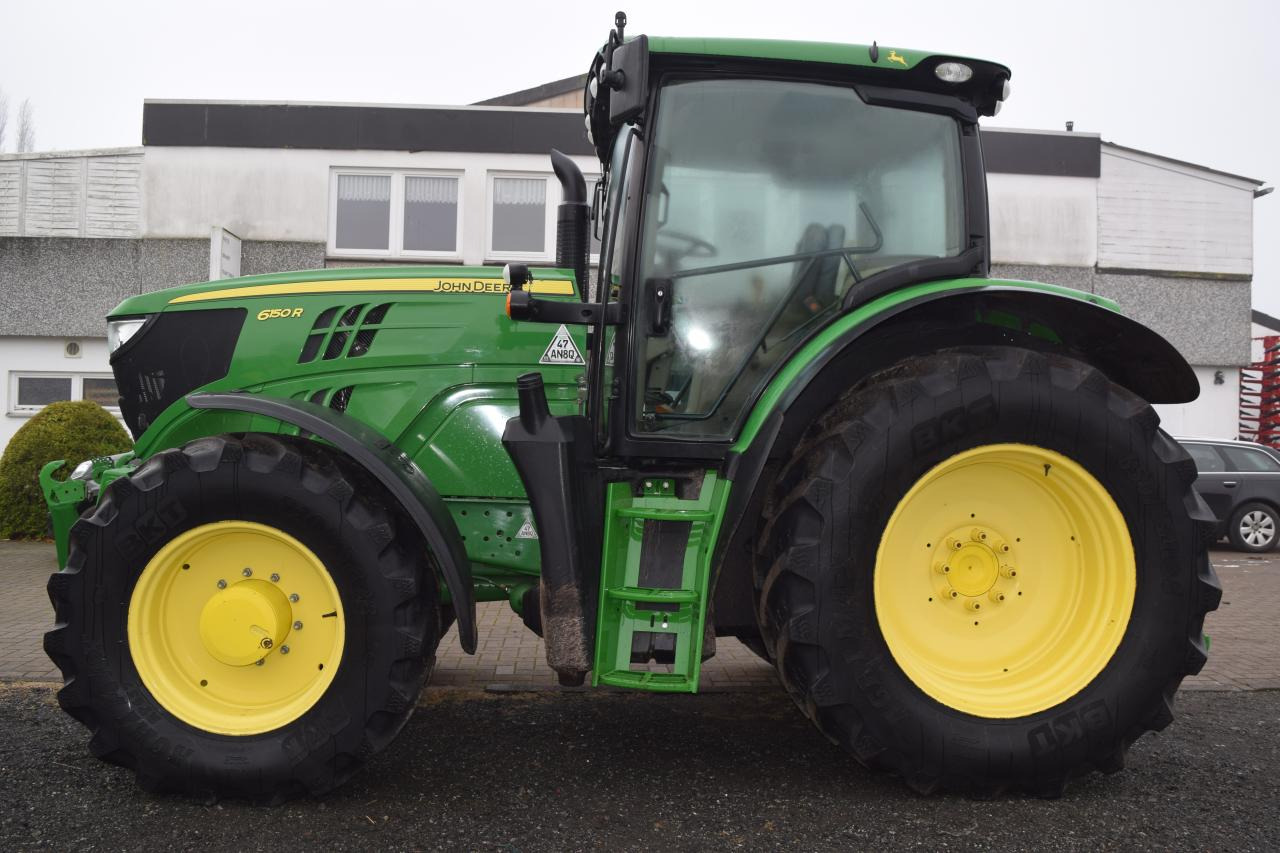 John Deere 6150 R - Traktors: foto 4 John Deere 6150 R - Traktors: foto 4