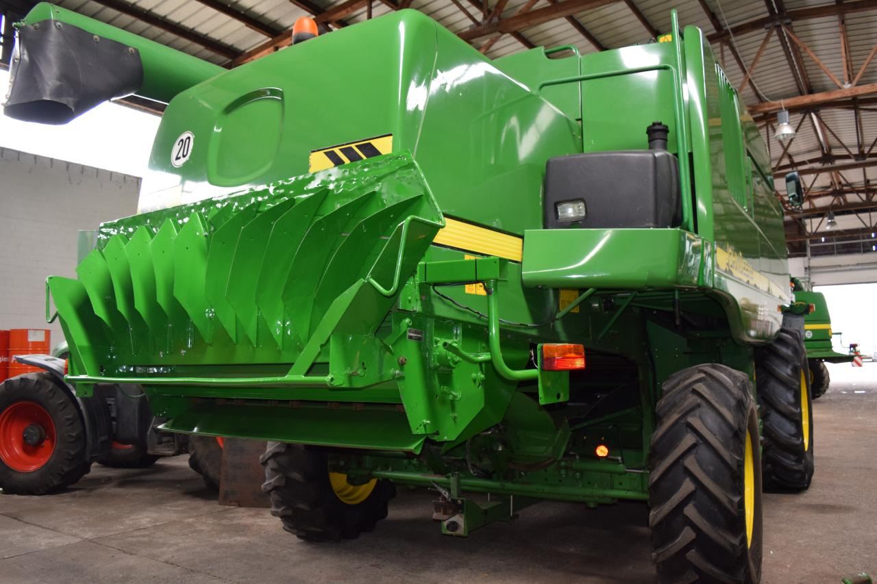 John Deere 9640 WTS - Labības kombains: foto 3 John Deere 9640 WTS - Labības kombains: foto 3