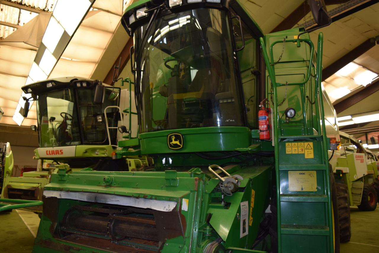 John Deere 9780 i CTS Hillmaster - Labības kombains: foto 2 John Deere 9780 i CTS Hillmaster - Labības kombains: foto 2