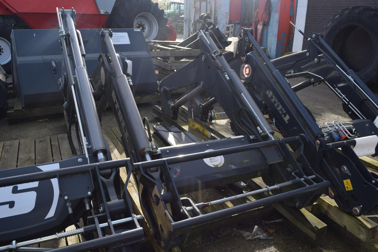 Stoll ProfiLine FZ 10 - Frontālais iekrāvējs: foto 2 Stoll ProfiLine FZ 10 - Frontālais iekrāvējs: foto 2