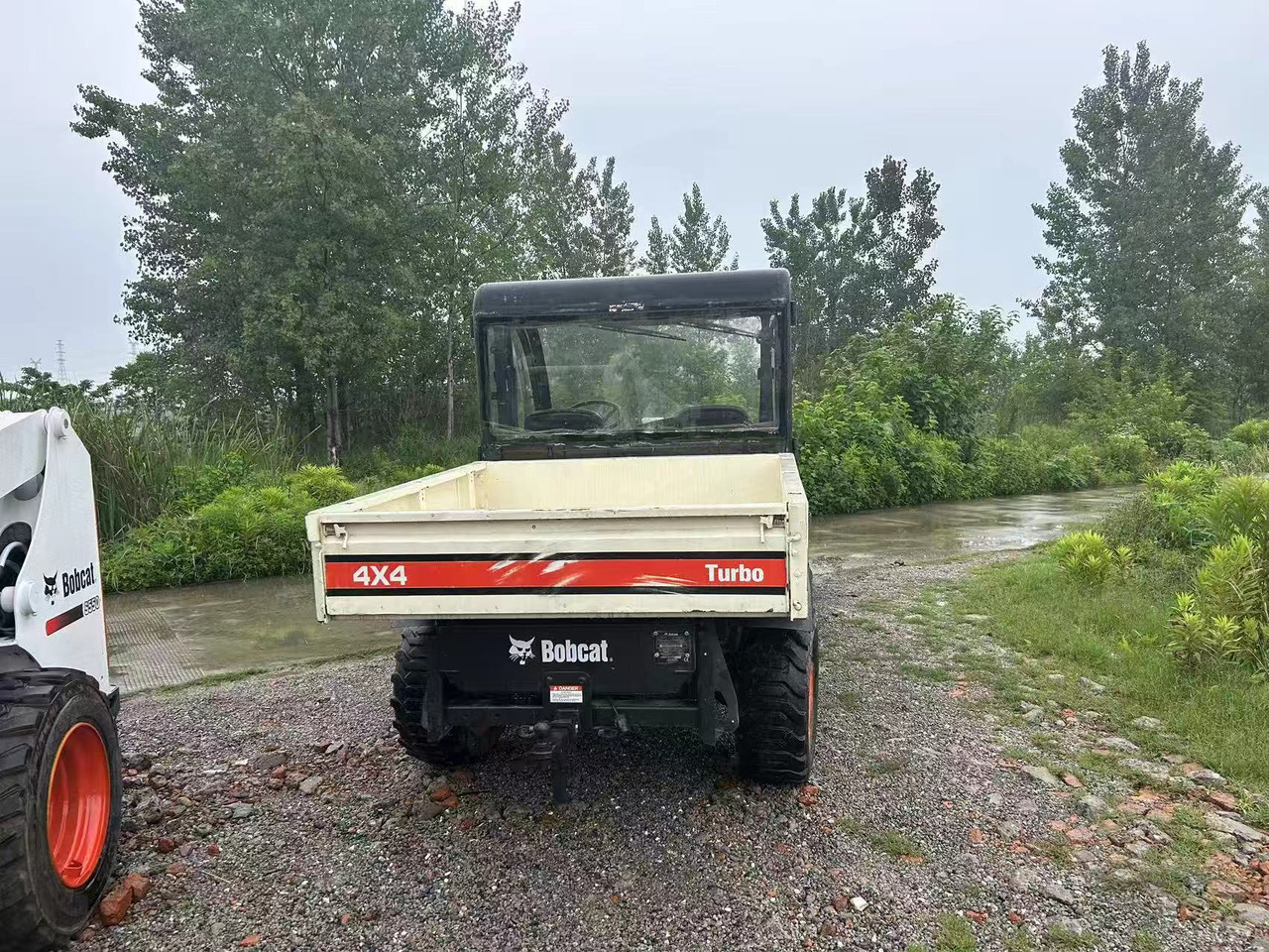 BOBCAT 5600 Toolcat - Kompaktiekrāvējs: foto 4 BOBCAT 5600 Toolcat - Kompaktiekrāvējs: foto 4