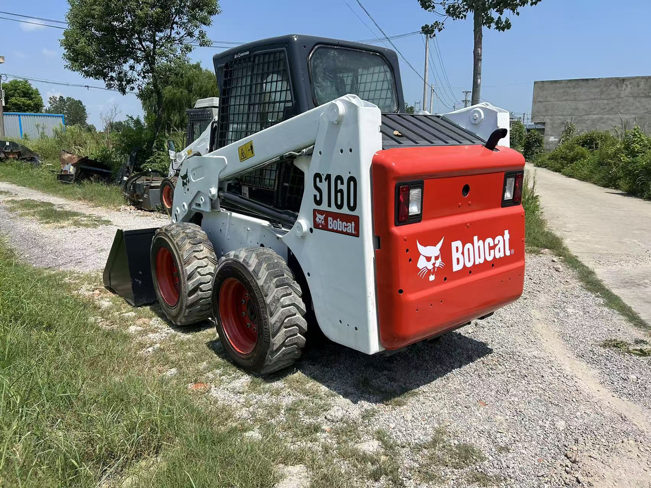 BOBCAT S160 - Kompaktiekrāvējs: foto 4 BOBCAT S160 - Kompaktiekrāvējs: foto 4