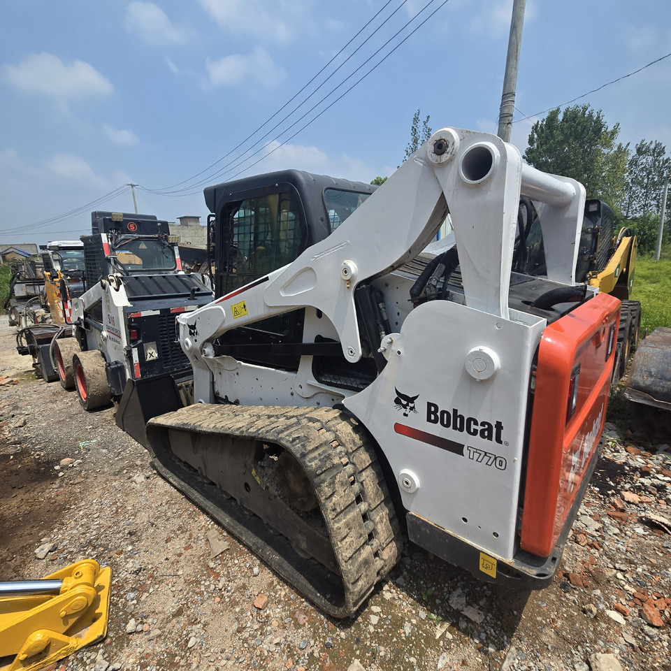 BOBCAT T770 - Kompaktiekrāvējs: foto 1 BOBCAT T770 - Kompaktiekrāvējs: foto 1