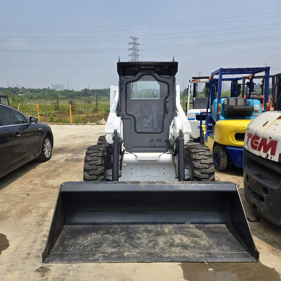 Bobcat S160 - Kompaktiekrāvējs: foto 2 Bobcat S160 - Kompaktiekrāvējs: foto 2