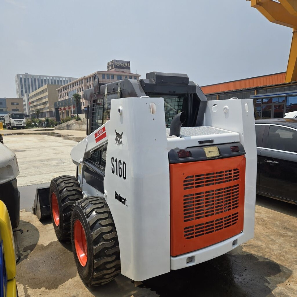 Bobcat S160 - Kompaktiekrāvējs: foto 5 Bobcat S160 - Kompaktiekrāvējs: foto 5