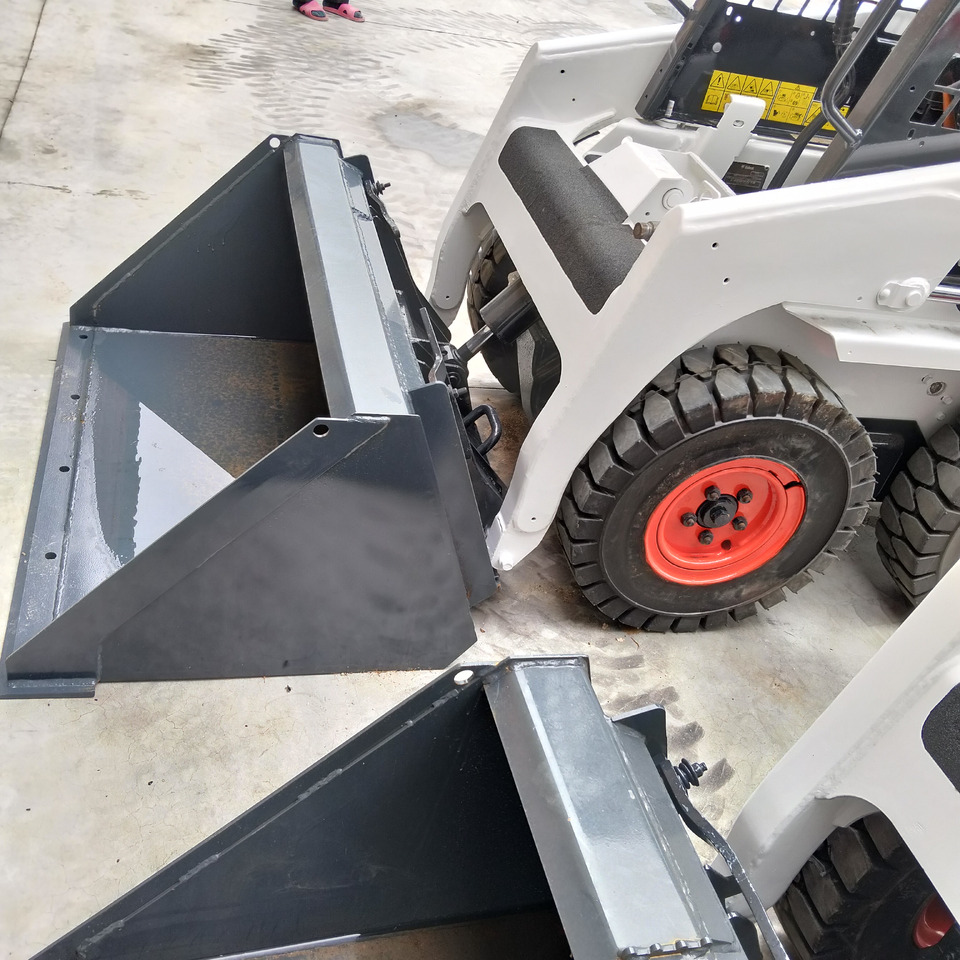 Bobcat S70 - Kompaktiekrāvējs: foto 4 Bobcat S70 - Kompaktiekrāvējs: foto 4