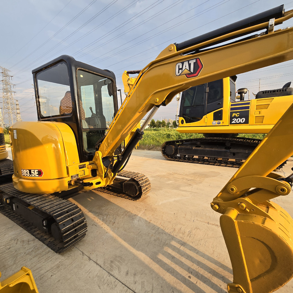 CATERPILLAR 303.5E2 - Mini-ekskavators: foto 4 CATERPILLAR 303.5E2 - Mini-ekskavators: foto 4