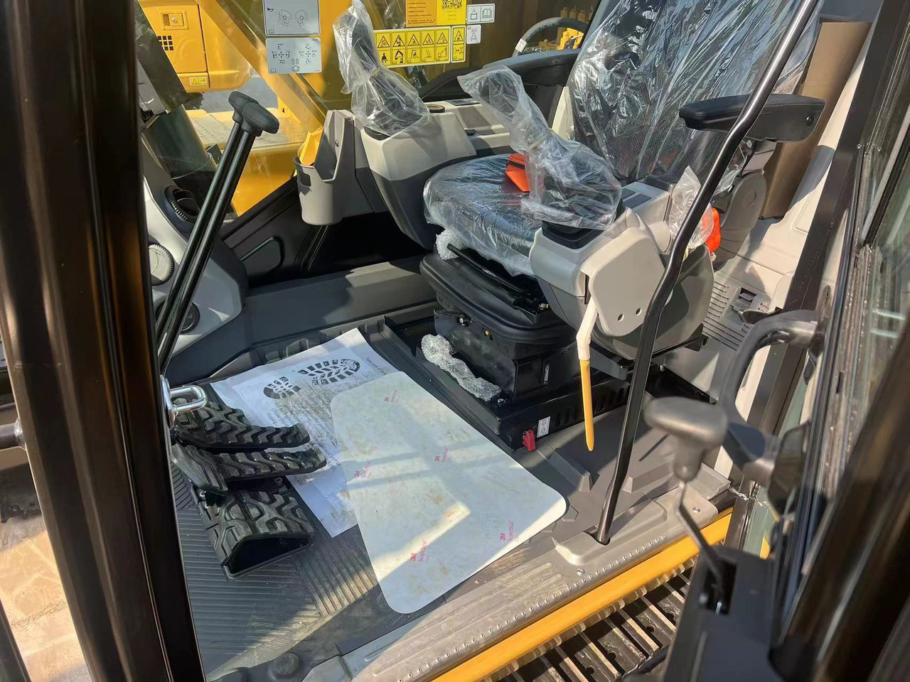 CATERPILLAR 312GC - Kāpurķēžu ekskavators: foto 5 CATERPILLAR 312GC - Kāpurķēžu ekskavators: foto 5