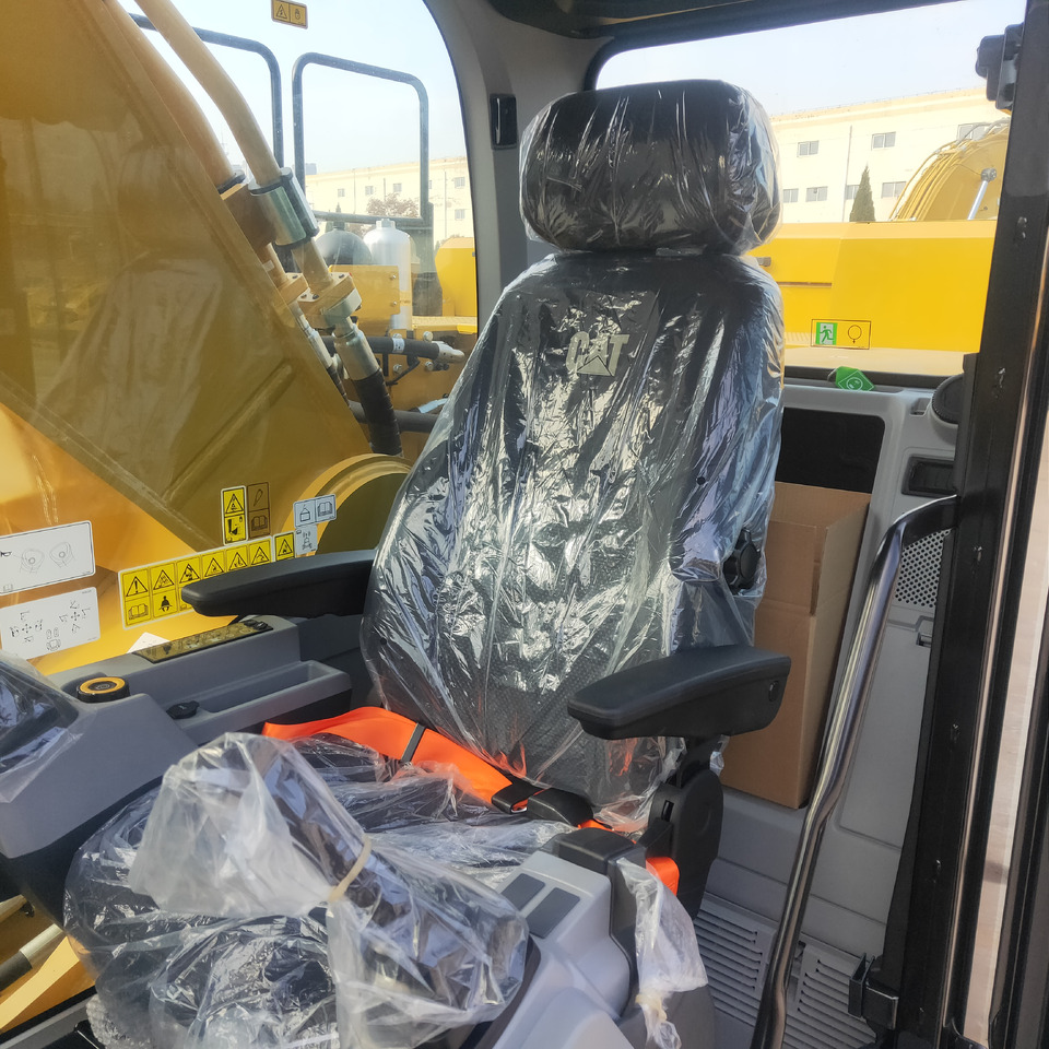 Jaunā Kāpurķēžu ekskavators CATERPILLAR 350: foto 10