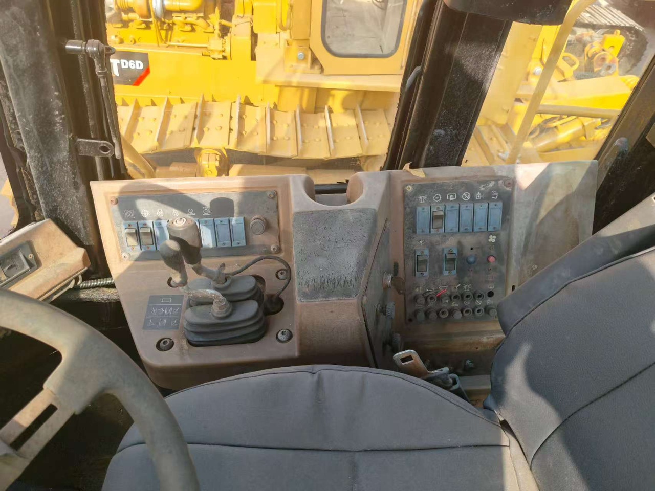 CATERPILLAR 966F - Riteņu iekrāvējs: foto 4 CATERPILLAR 966F - Riteņu iekrāvējs: foto 4