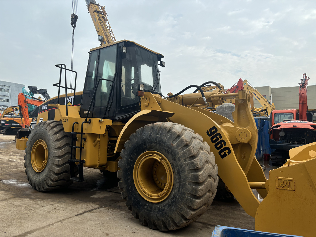 CATERPILLAR 966G - Riteņu iekrāvējs: foto 3 CATERPILLAR 966G - Riteņu iekrāvējs: foto 3