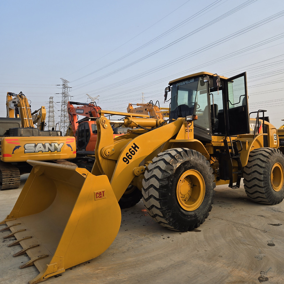 CATERPILLAR 966H - Riteņu iekrāvējs: foto 3 CATERPILLAR 966H - Riteņu iekrāvējs: foto 3