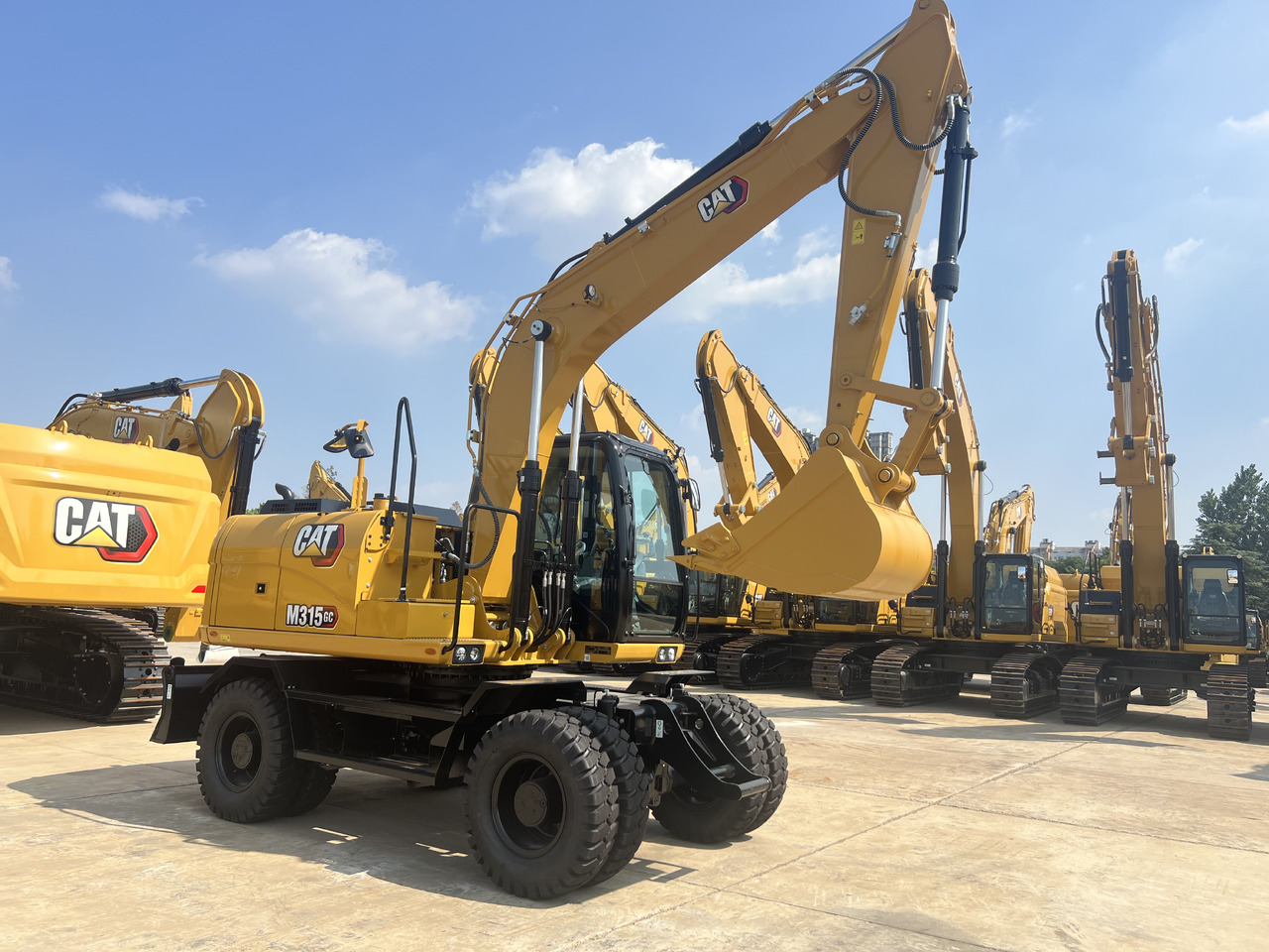 CATERPILLAR M315GC - Kāpurķēžu ekskavators: foto 1 CATERPILLAR M315GC - Kāpurķēžu ekskavators: foto 1