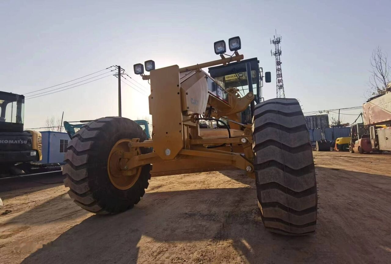Caterpillar 120K - Greiders: foto 1 Caterpillar 120K - Greiders: foto 1